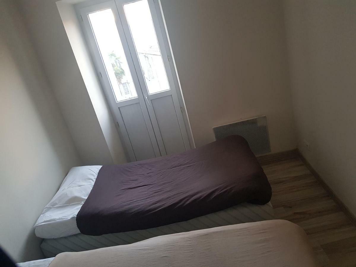 Appartement 13 Rue de la Fontaine F11 à Lourdes Extérieur photo